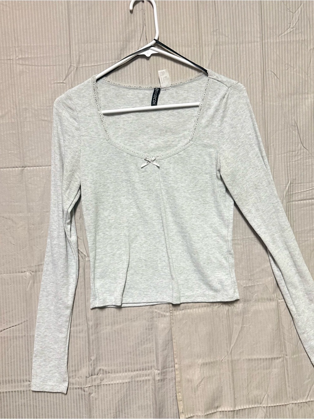 H&M Divided Grey Ribbed Lace Trim Coquette Crop Long Sleeve Top Size M